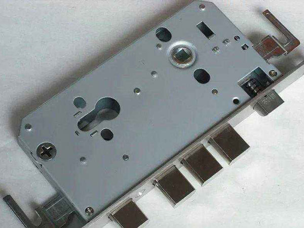 齐齐哈尔市24小时上门开锁公司